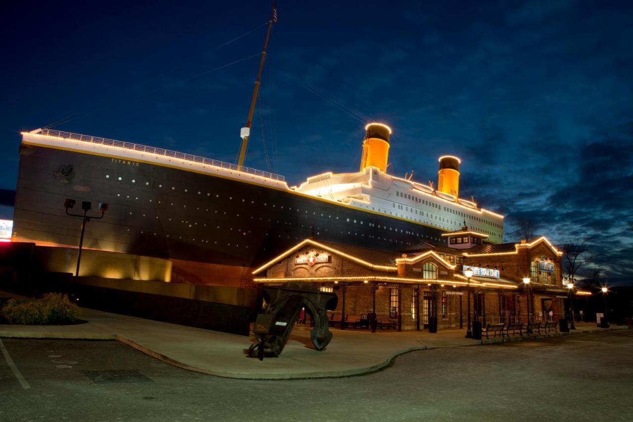 Gritz Carlton, Private Pool, Theater Rm, 1089 Of Free Tickets Each Paid Day, Dollywood And More Sevierville Zewnętrze zdjęcie